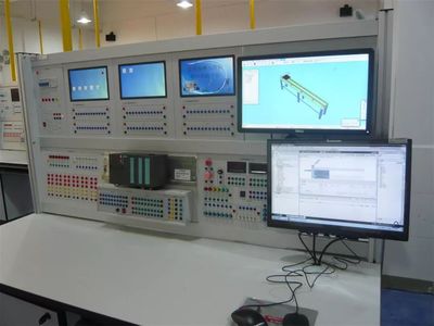 走過路過,不容錯過,讀省重點專業,做新電氣人!